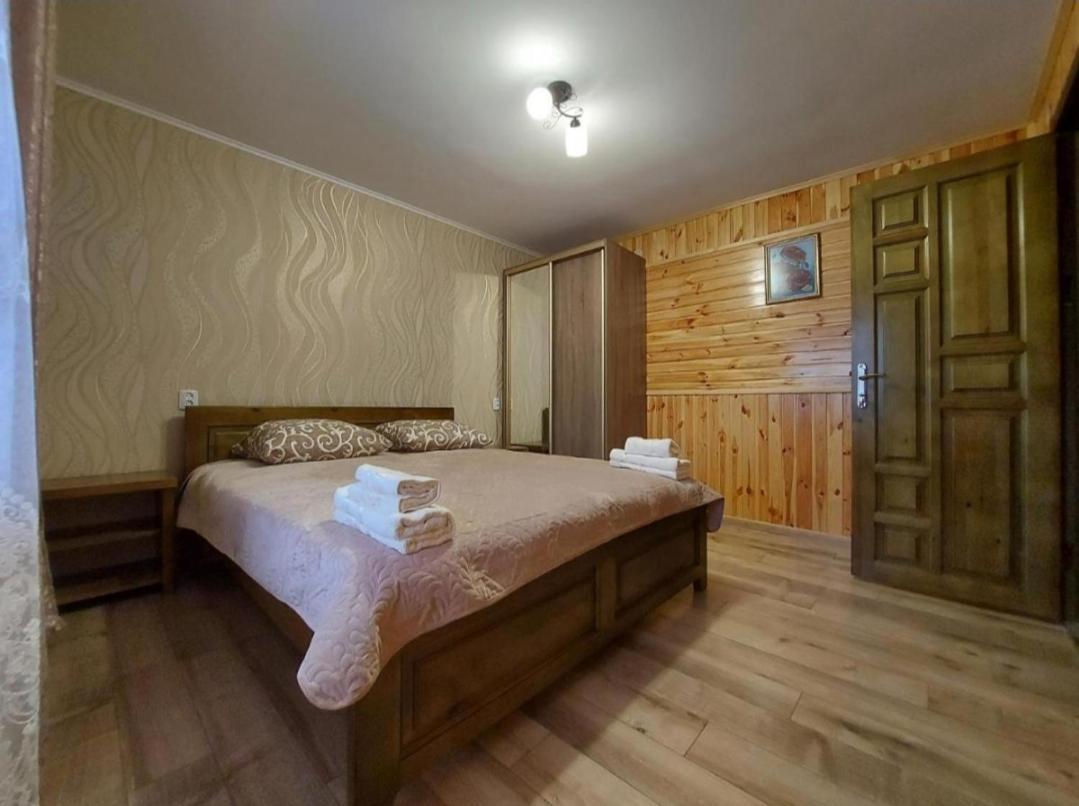 Захід Сонця Hotel Slavsko Exterior foto